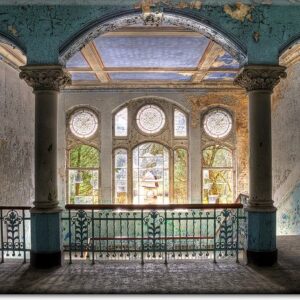 Grischka Georgiev Bilder - Die alte Villa  - Leinwandbild-90 x 140 cm